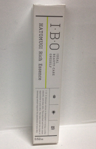 ハトムギ配合リッチエッセンス